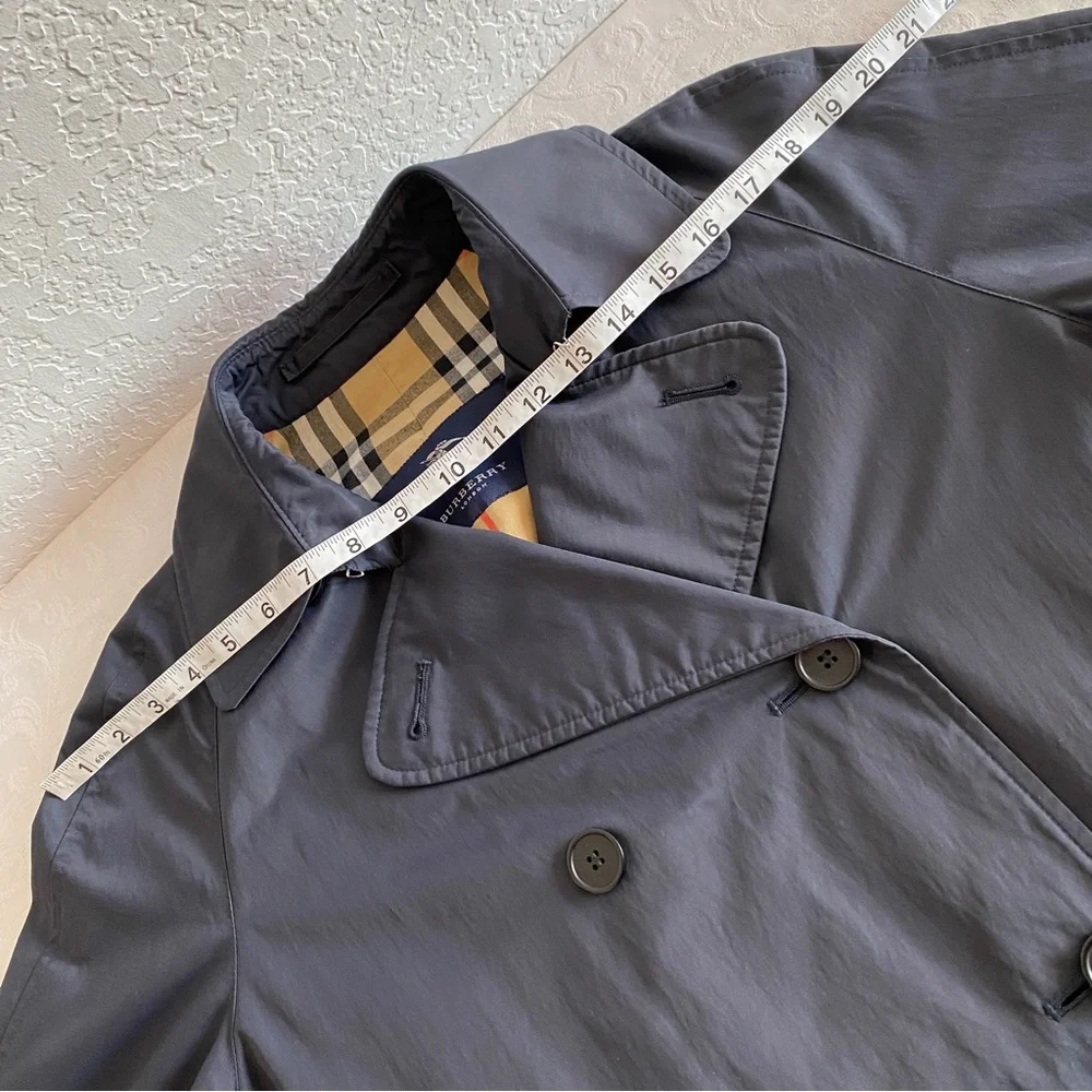 Burberry navy double breasted jacket - Picture 13 of 13
